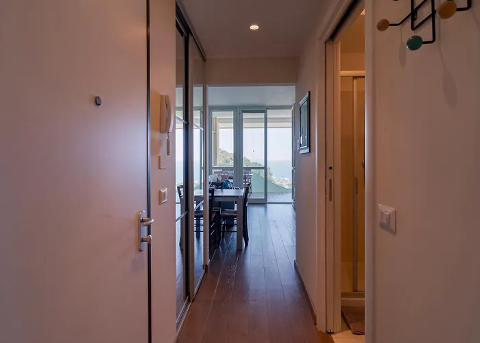 Moonstone - Seaview, Parking, Wifi Vallecrosia